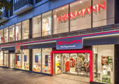 Die Drogeriemarktkette Rossmann plant für 2022 die Eröffnung von 70 neuen Filialen in Deutschland. (Bild: Rossmann)
